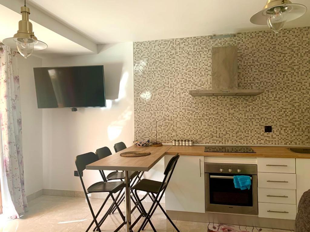 Duplex-Bungalow In Playa De Las Americas,3 Minutes Near The Best Beaches In Tenerife エクステリア 写真