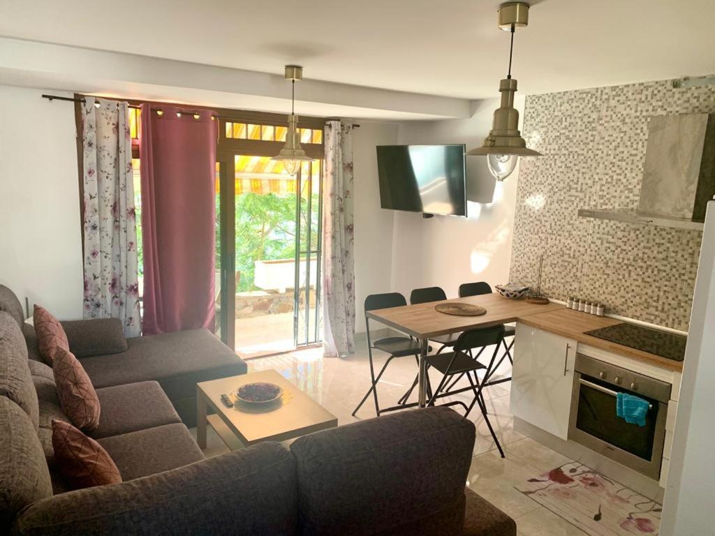 Duplex-Bungalow In Playa De Las Americas,3 Minutes Near The Best Beaches In Tenerife エクステリア 写真