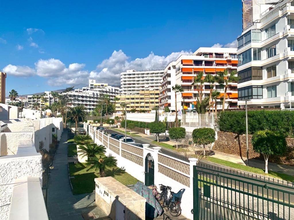 Duplex-Bungalow In Playa De Las Americas,3 Minutes Near The Best Beaches In Tenerife エクステリア 写真